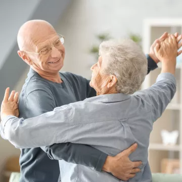 Älteres tanzendes Paar