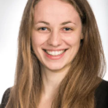 Portraitfoto Ina Lakits