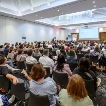 Vortragssaal bei einer FGÖ-Konferenz