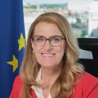 Portraitfoto Ulrike Königsberger-Ludwig