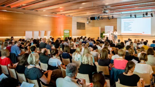 Vortragssaal bei einer FGÖ-Konferenz