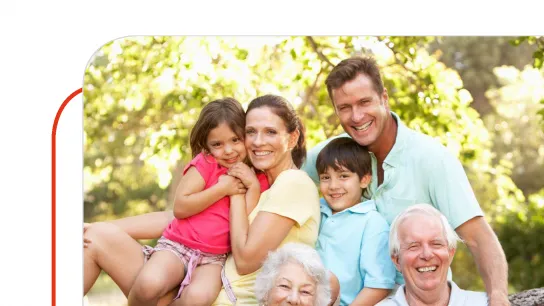 CR Bild Monkey Business / stock.adobe.com; Familie in der Natur